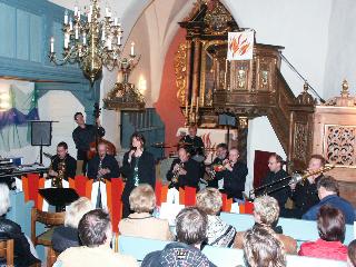 KB's Jungle Band in der Kirche Obermichelbach